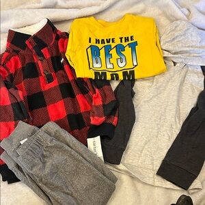 Boys 4T clothing bundle